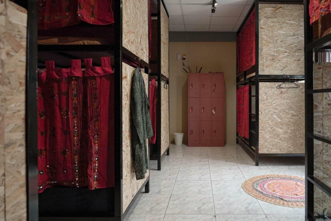 Dulan The Travel Bug Bistro Inn Thị trấn Đông Hà Ngoại thất bức ảnh